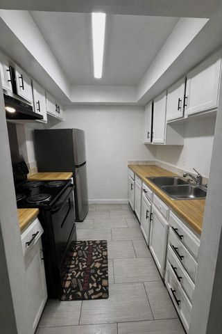 7837 Pacific Pearl Street, Houston, TX 77072