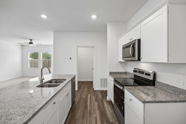 1601 Shadow Hawk, Fort Worth, TX 76052