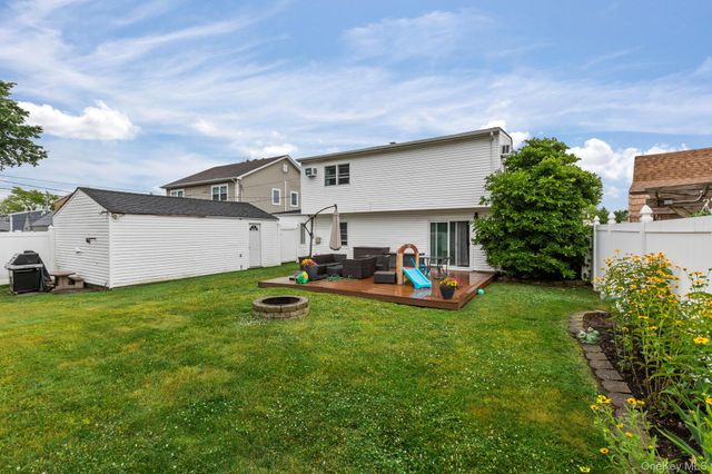 149 Coach Lane, Levittown, NY 11756