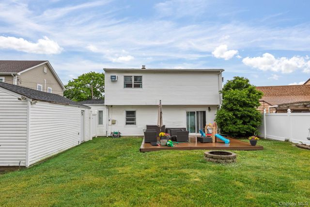 149 Coach Lane, Levittown, NY 11756
