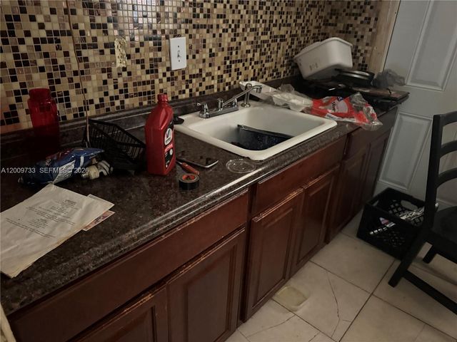 5224 NW 24th Ct, Miami, FL 33142
