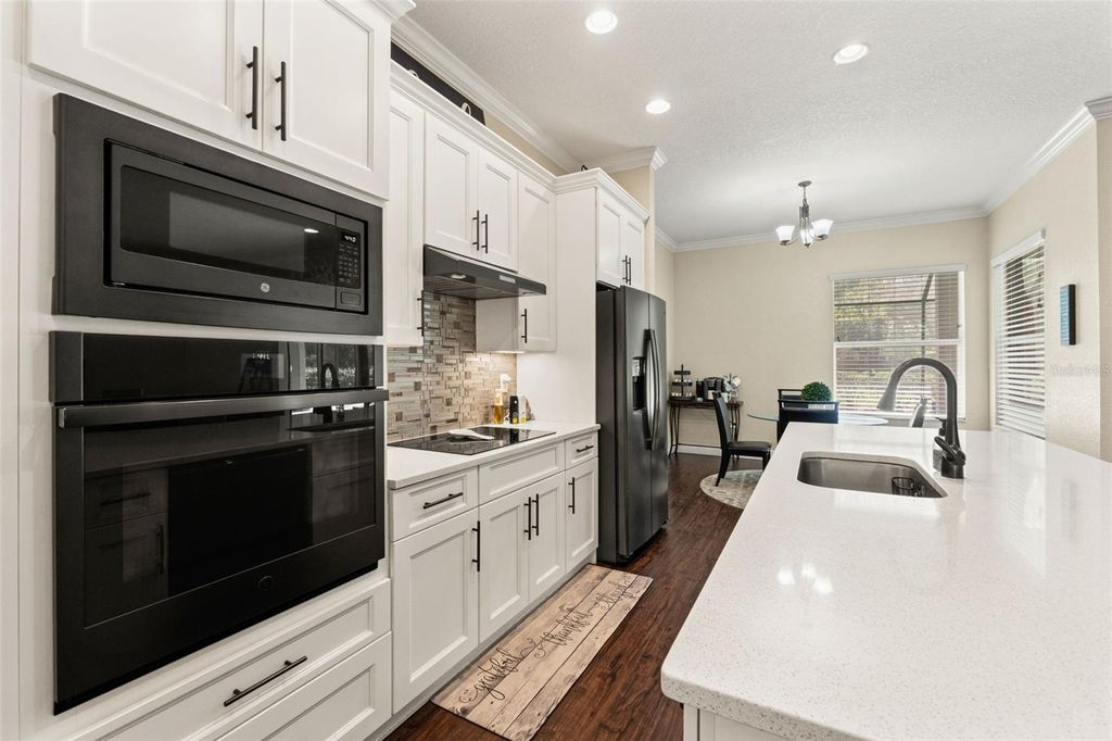 Image 12 of property listing at 2111 MAXIMILIAN AVENUE, Spring Hill, FL 34609