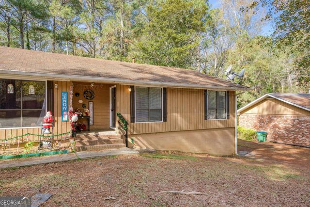 4881 Valley Dale Drive SW, Lilburn, GA 30047
