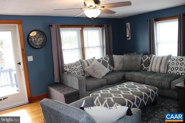 495 BLUE RUN RD, Stanardsville, VA 22973