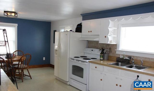 495 BLUE RUN RD, Stanardsville, VA 22973