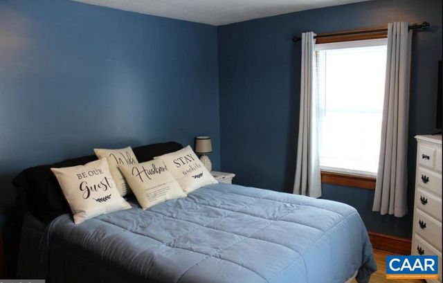 495 BLUE RUN RD, Stanardsville, VA 22973