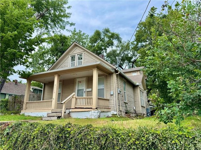 2516 W 43RD Avenue, Kansas City, KS 66103