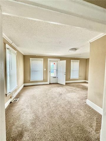 2516 W 43RD Avenue, Kansas City, KS 66103