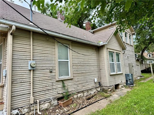 2516 W 43RD Avenue, Kansas City, KS 66103