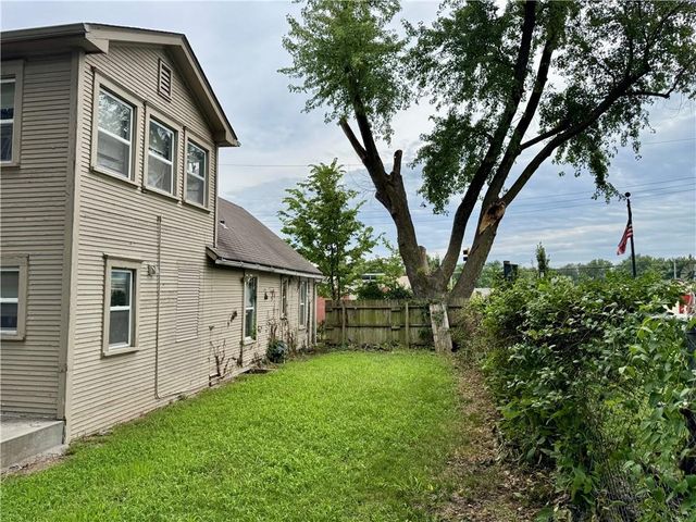 2516 W 43RD Avenue, Kansas City, KS 66103