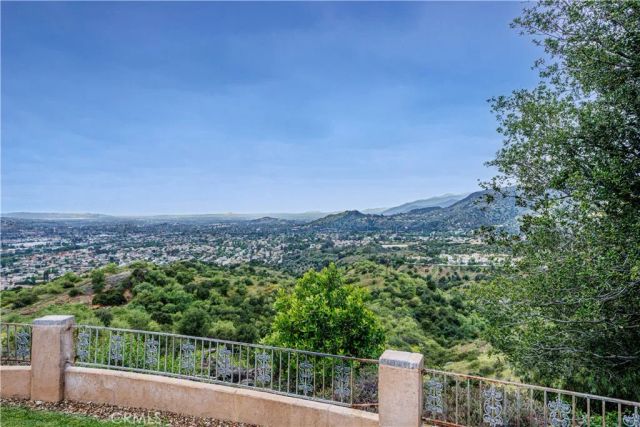 350 Roughrider Road, La Verne, CA 91750