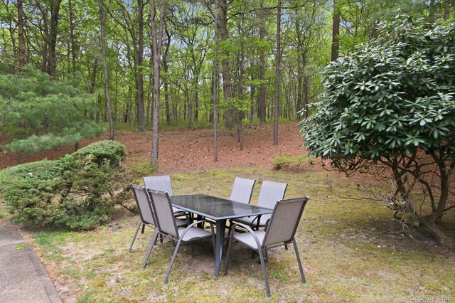 938 Skyline Drive, Coram, NY 11727