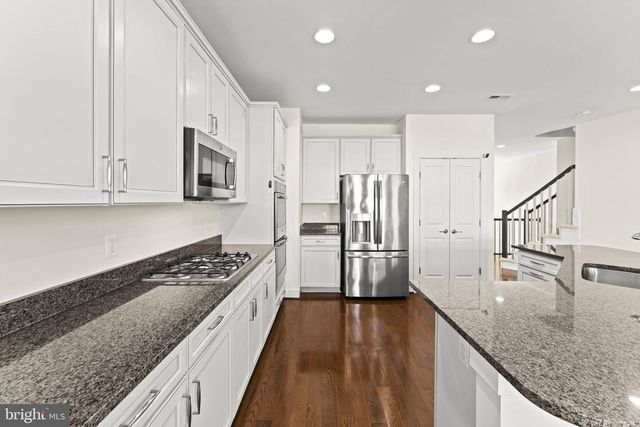 46679 JOUBERT TER, Sterling, VA 20165