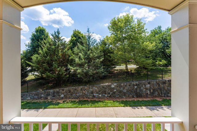 46679 JOUBERT TER, Sterling, VA 20165
