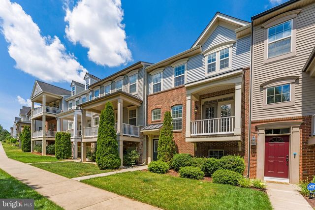 46679 JOUBERT TER, Sterling, VA 20165
