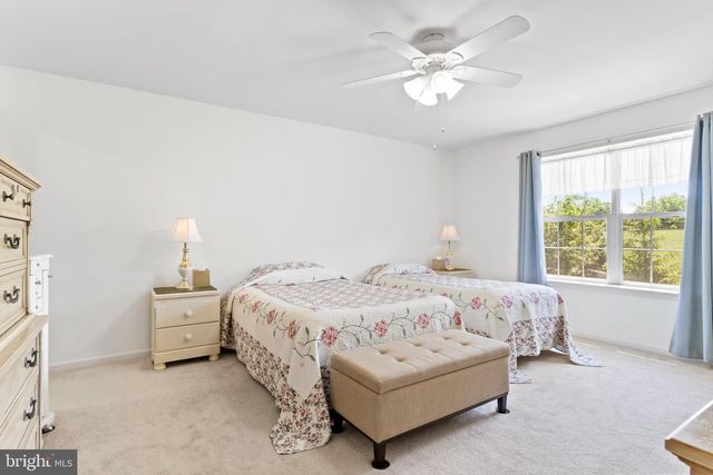 1102 DAY STAR DR, Harrisburg, PA 17111