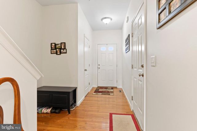 1102 DAY STAR DR, Harrisburg, PA 17111
