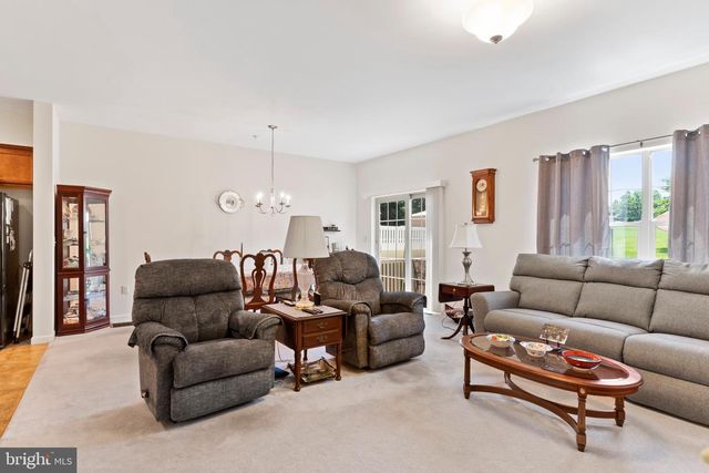 1102 DAY STAR DR, Harrisburg, PA 17111