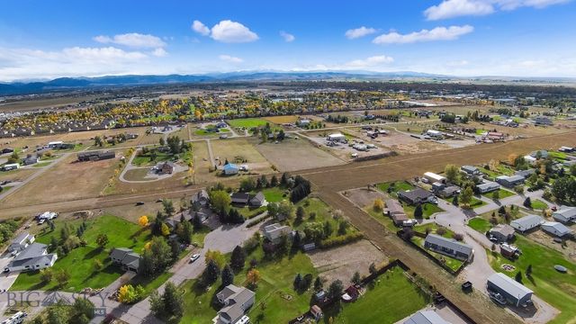 31 Pinnacle Drive, Belgrade, MT 59714