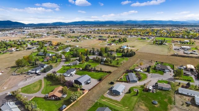 31 Pinnacle Drive, Belgrade, MT 59714