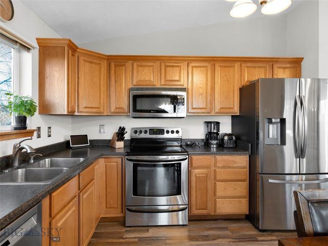 31 Pinnacle Drive, Belgrade, MT 59714