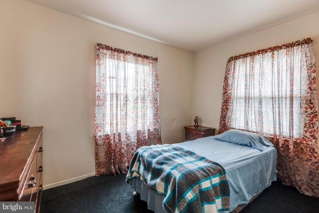 70 BUCKINGHAM DR, Willingboro, NJ 08046