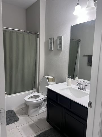 3213 Wiltshire Horn Avenue, Mckinney, TX 75071