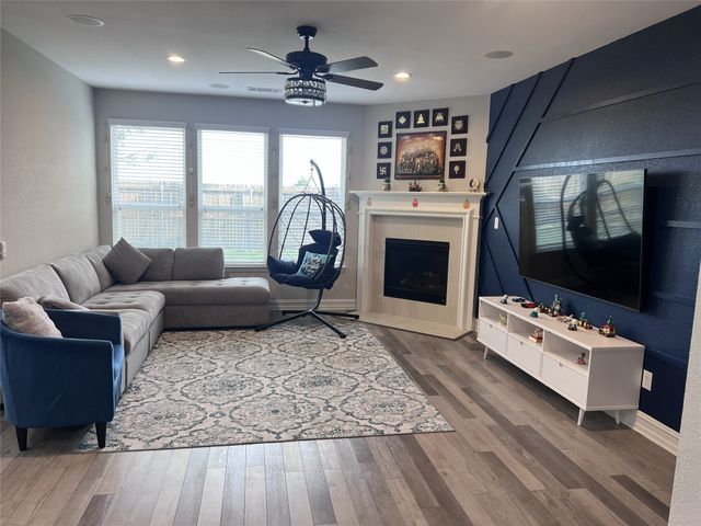 3213 Wiltshire Horn Avenue, Mckinney, TX 75071