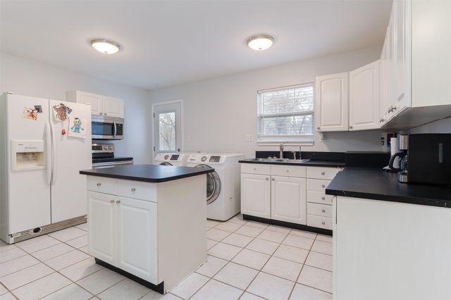 4013 Black Oak Drive, Cleburne, TX 76031