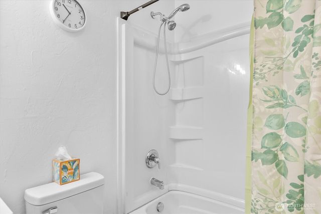 714 S 7th Avenue, Kelso, WA 98626