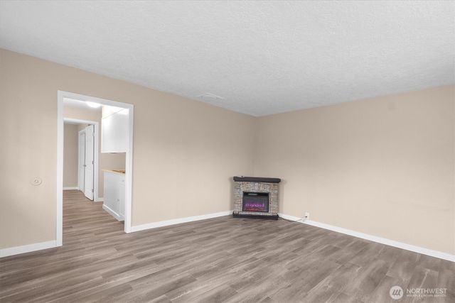 714 S 7th Avenue, Kelso, WA 98626