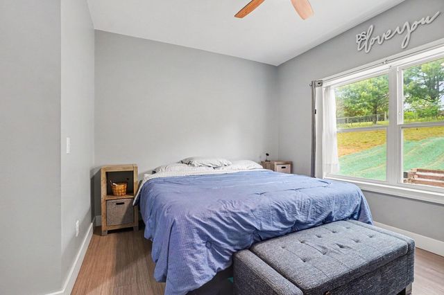 31800 Pine Ridge Circle, Lawton, MI 49065