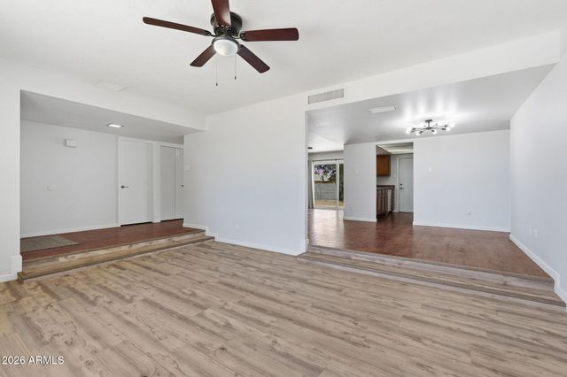 5312 W BECK Lane, Glendale, AZ 85306