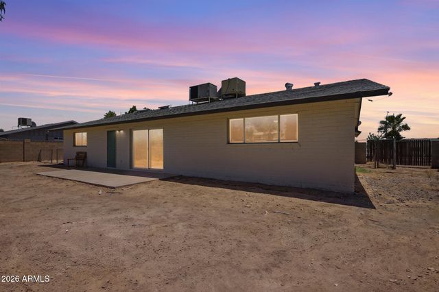 5312 W BECK Lane, Glendale, AZ 85306