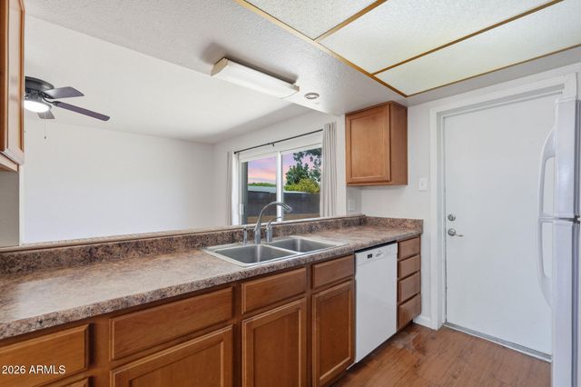 5312 W BECK Lane, Glendale, AZ 85306