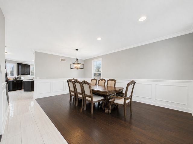 6402 Valley Ridge Drive, Plainfield, IL 60586