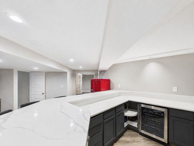6402 Valley Ridge Drive, Plainfield, IL 60586
