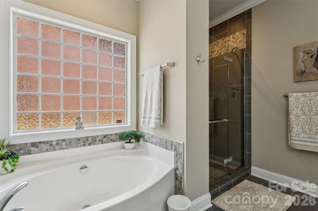 136 Turnberry Drive, Mocksville, NC 27028