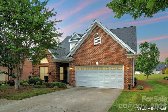 136 Turnberry Drive, Mocksville, NC 27028