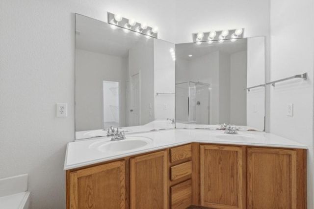 2607 Sun Cove Lane, Pearland, TX 77584