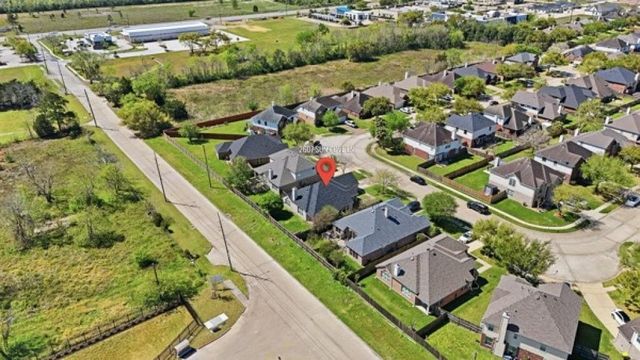 2607 Sun Cove Lane, Pearland, TX 77584