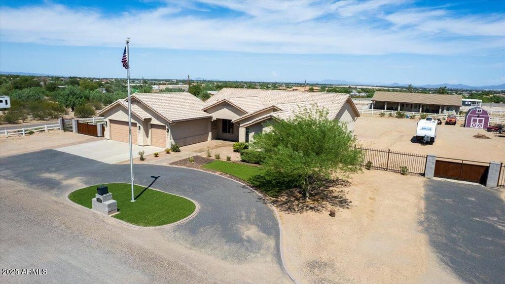7106 W HOMBRE Road, San Tan Valley, AZ 85144 — photo 3