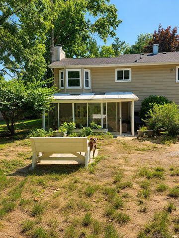 1347 Rutledge Drive, Temperance, MI 48182