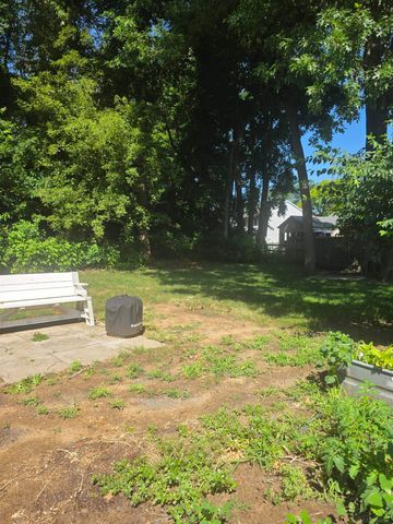 1347 Rutledge Drive, Temperance, MI 48182