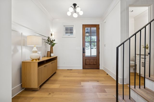 671 Baker Rd, Columbia, TN 38401