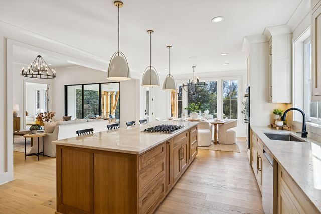 671 Baker Rd, Columbia, TN 38401