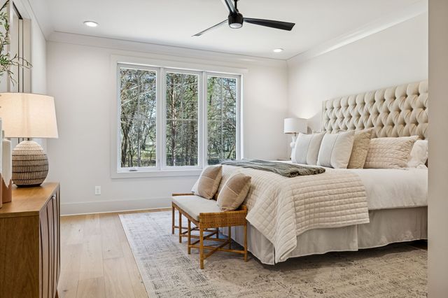 671 Baker Rd, Columbia, TN 38401