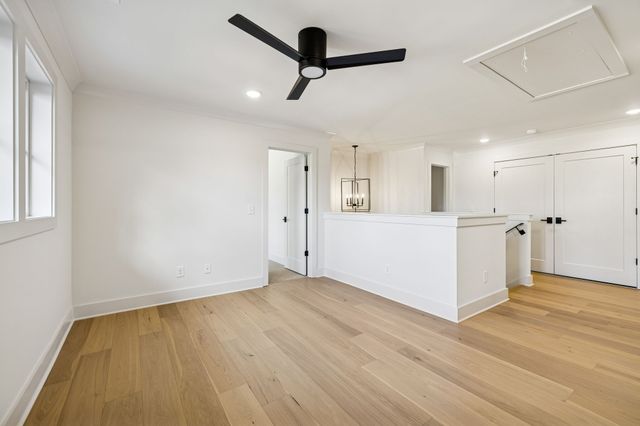 671 Baker Rd, Columbia, TN 38401