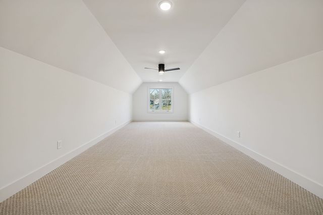 671 Baker Rd, Columbia, TN 38401