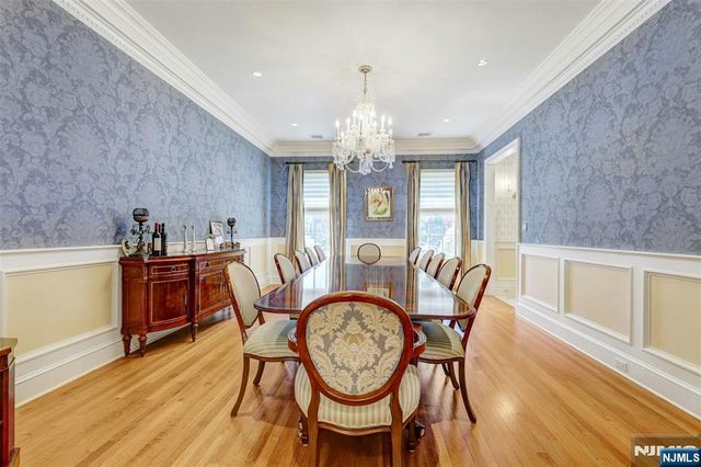 321 Rutland Avenue, Teaneck, NJ 07666